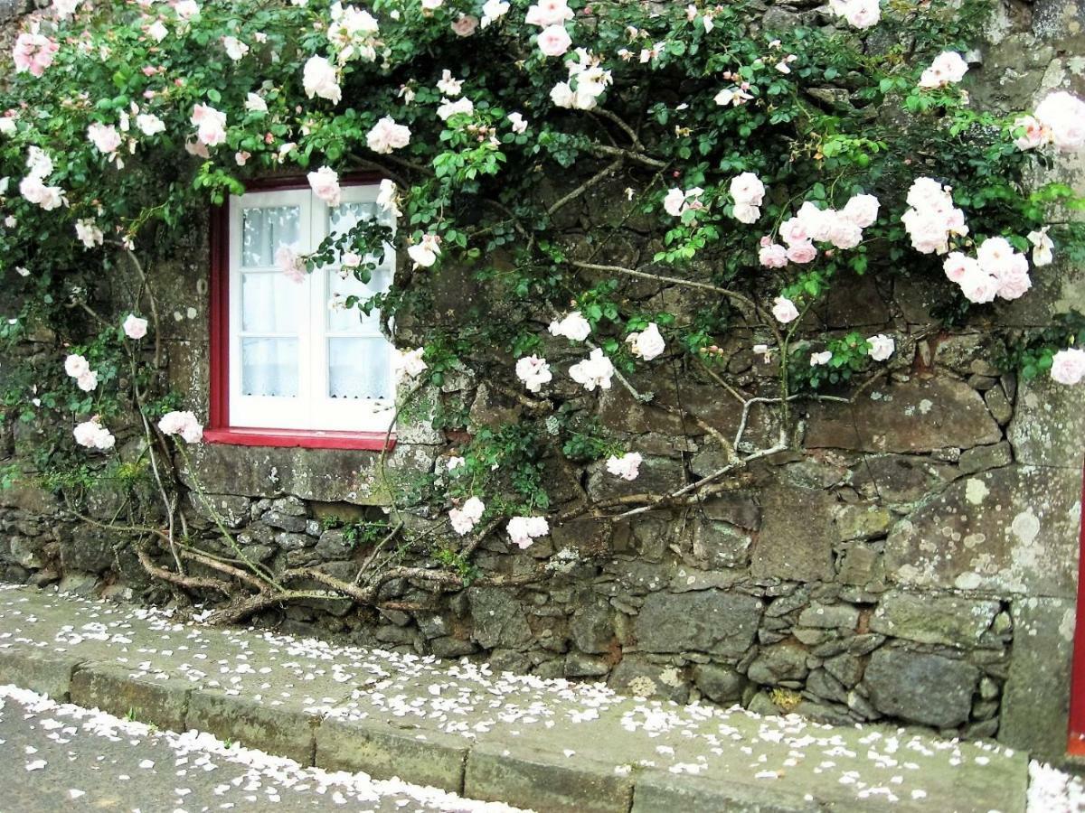 Casa Da Roseira Villa Nordeste  Exteriör bild